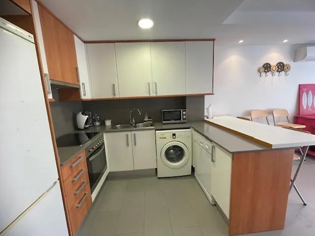 Roses Family Apartment